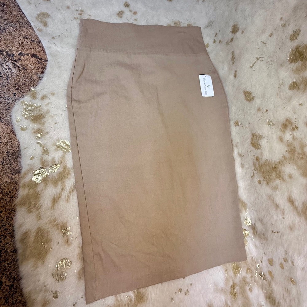 Windsor Beige Stretch Pencil Skirt High Rise Knee Length Pull On Beige Sz‎ Large